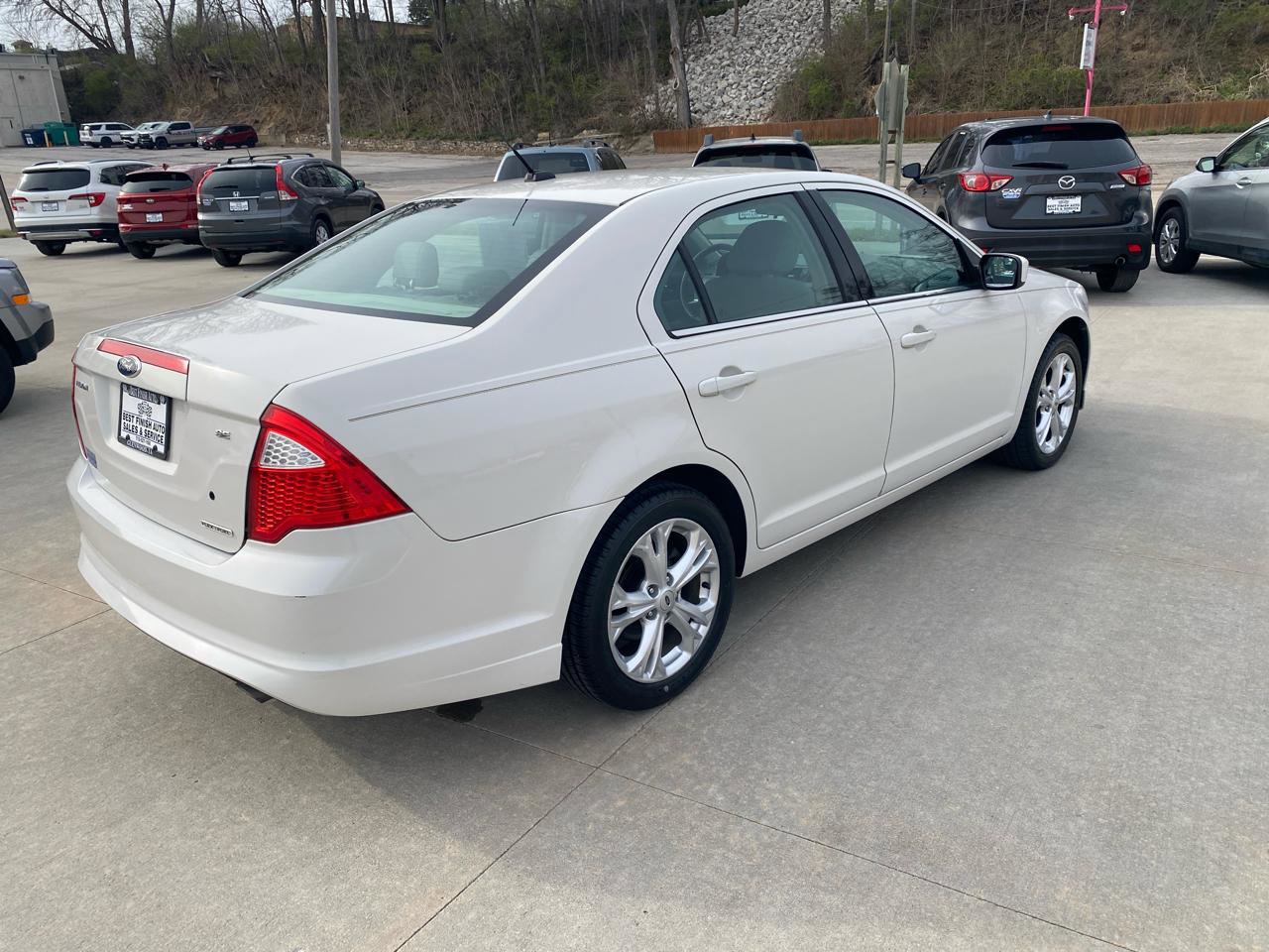 Used 2012 Ford Fusion SE FWD image 6