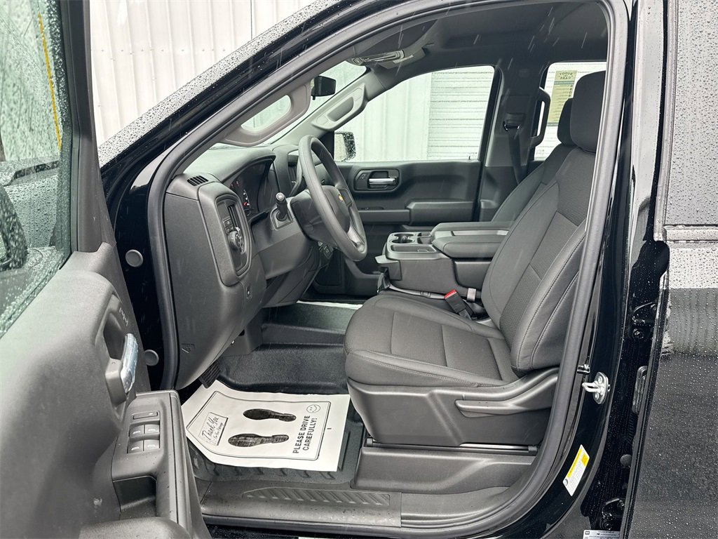 New 2026 Chevrolet Silverado 1500 W/T image 13
