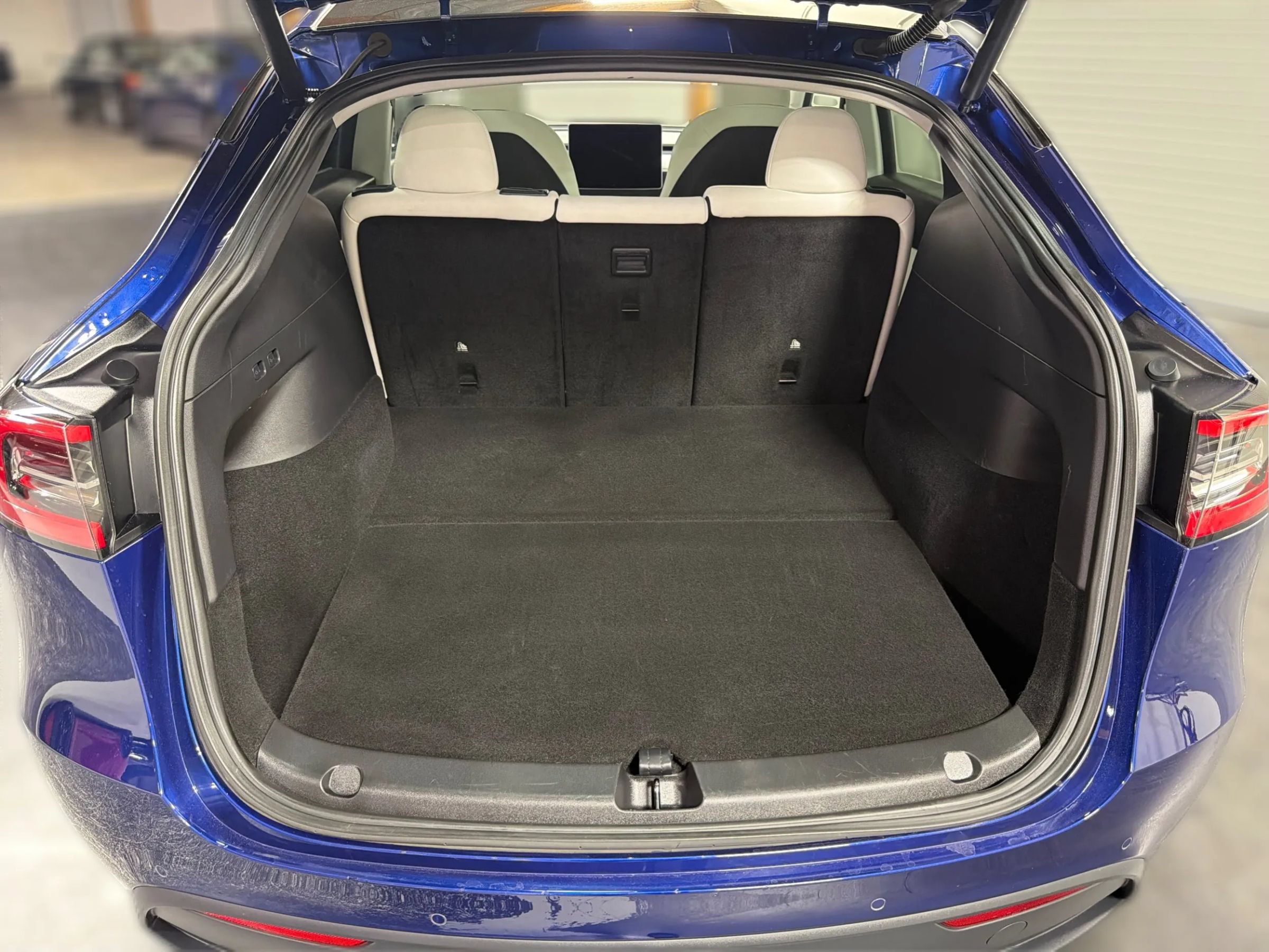 Used 2021 Tesla Model Y Performance AWD/4WD image 11