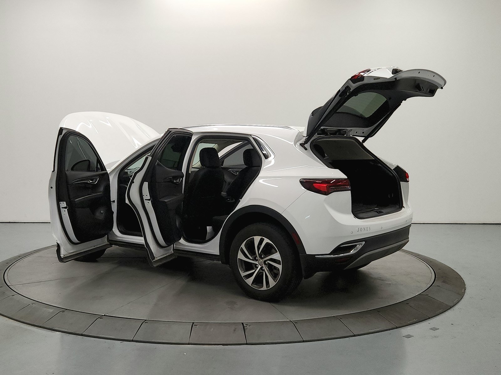 Used 2023 Buick Envision Essence FWD image 14