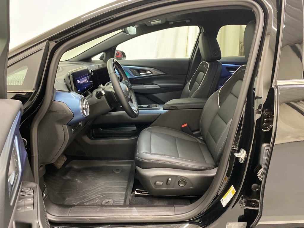 Used 2024 Chevrolet Equinox EV LT w/ Active Safety Package 3 image 14