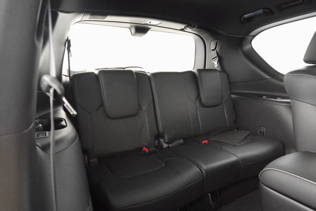 Used 2023 INFINITI QX80 Sensory AWD/4WD image 23