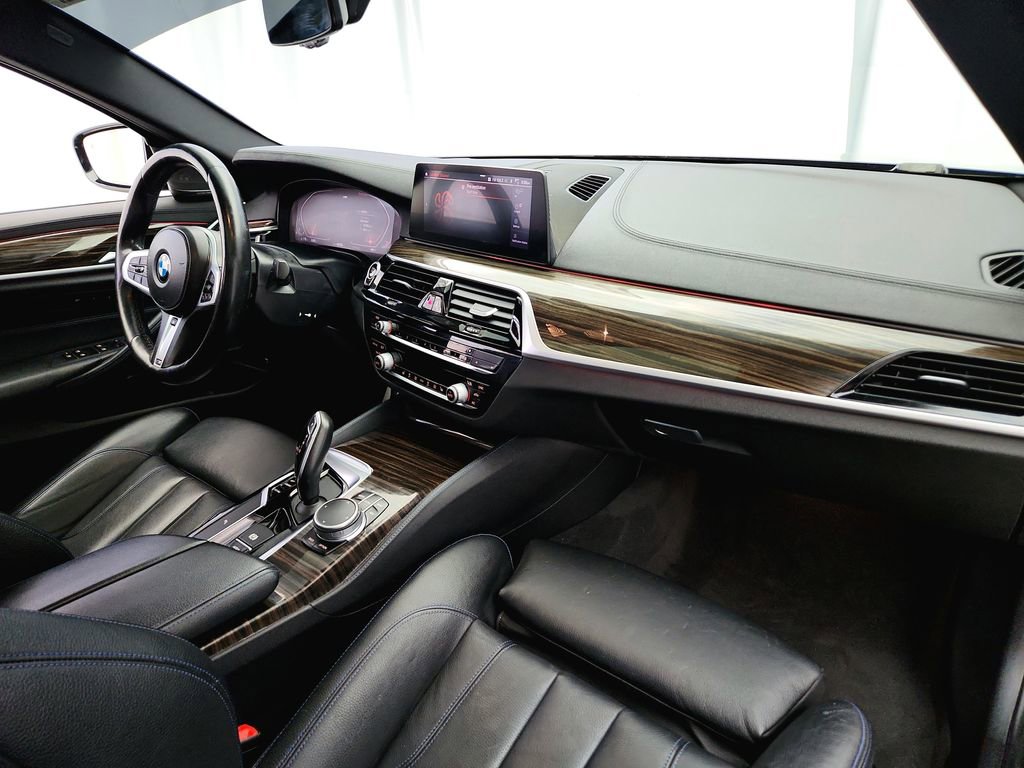 Used 2020 BMW 540i xDrive w/ M Sport Package AWD/4WD image 27
