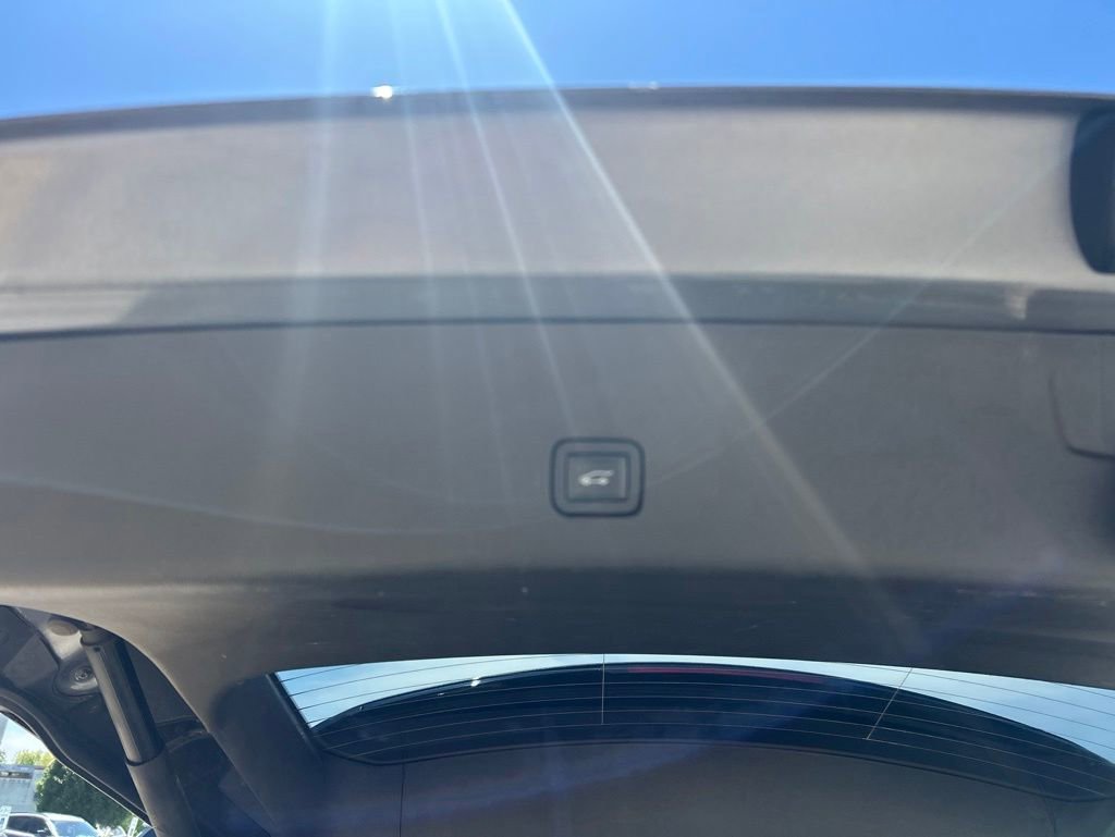 Used 2018 Chevrolet Traverse LT FWD image 7