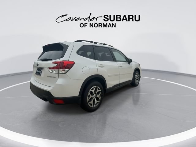 Certified 2021 Subaru Forester Premium AWD/4WD image 8