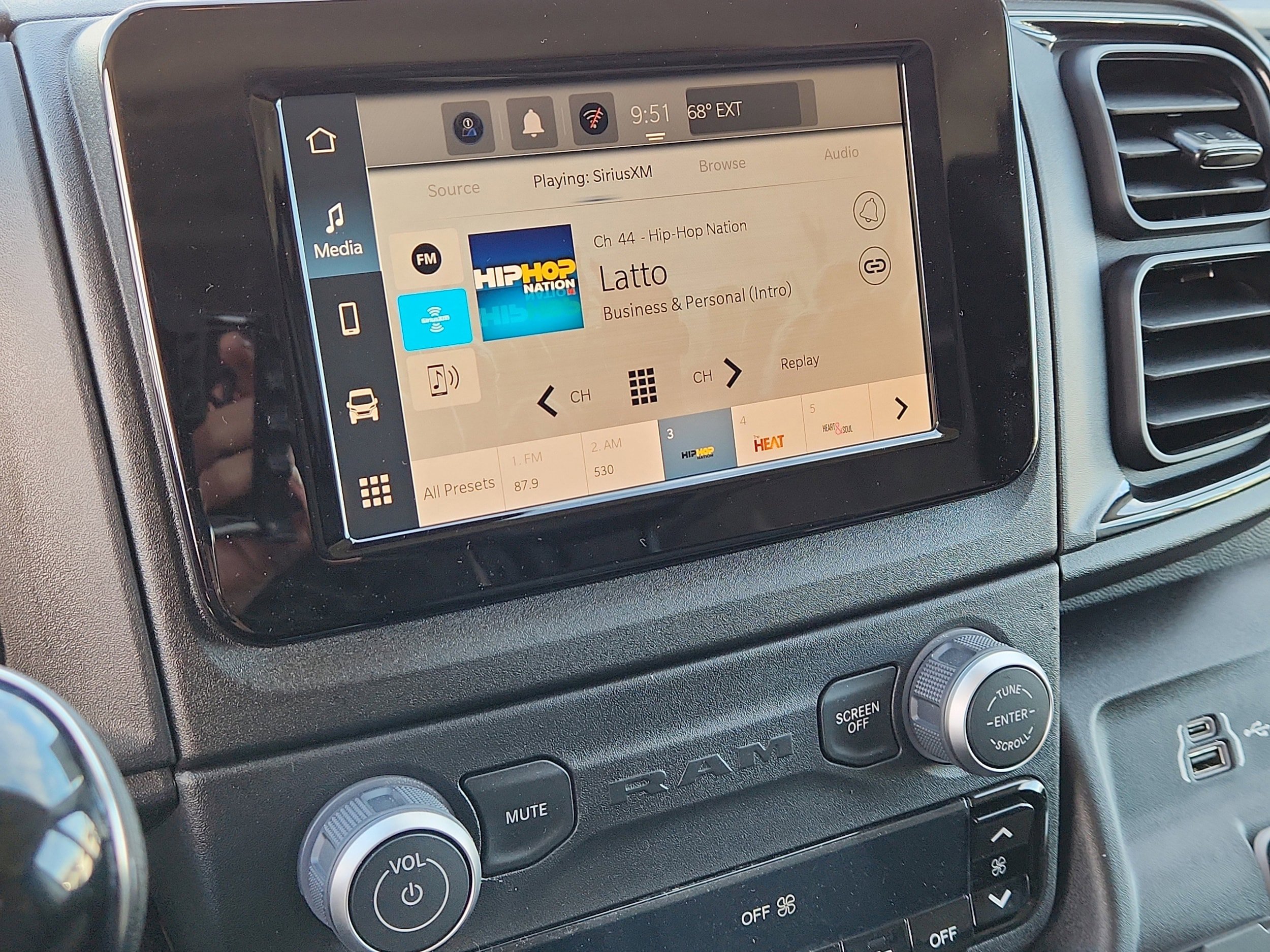 New 2026 RAM ProMaster 2500 FWD image 14
