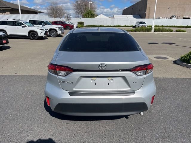 Used 2025 Toyota Corolla LE image 6