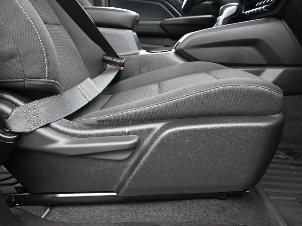 Used 2024 Chevrolet Colorado LT w/ LT Convenience Package image 13