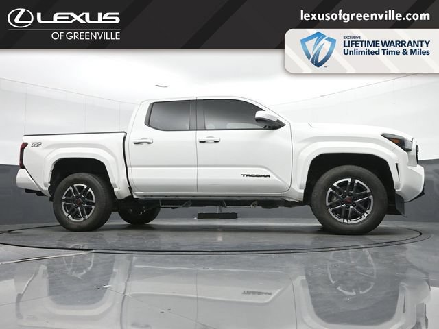 Used 2024 Toyota Tacoma TRD Sport RWD image 11