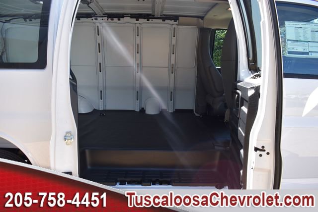 New 2025 Chevrolet Express 2500 Work Van w/ Driver Convenience Package image 15