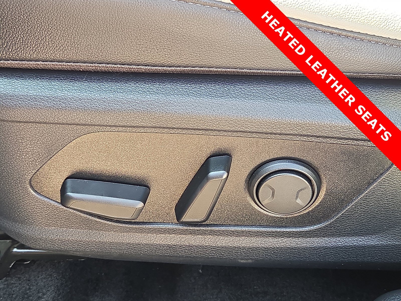 Used 2024 Kia Sportage EX FWD image 14