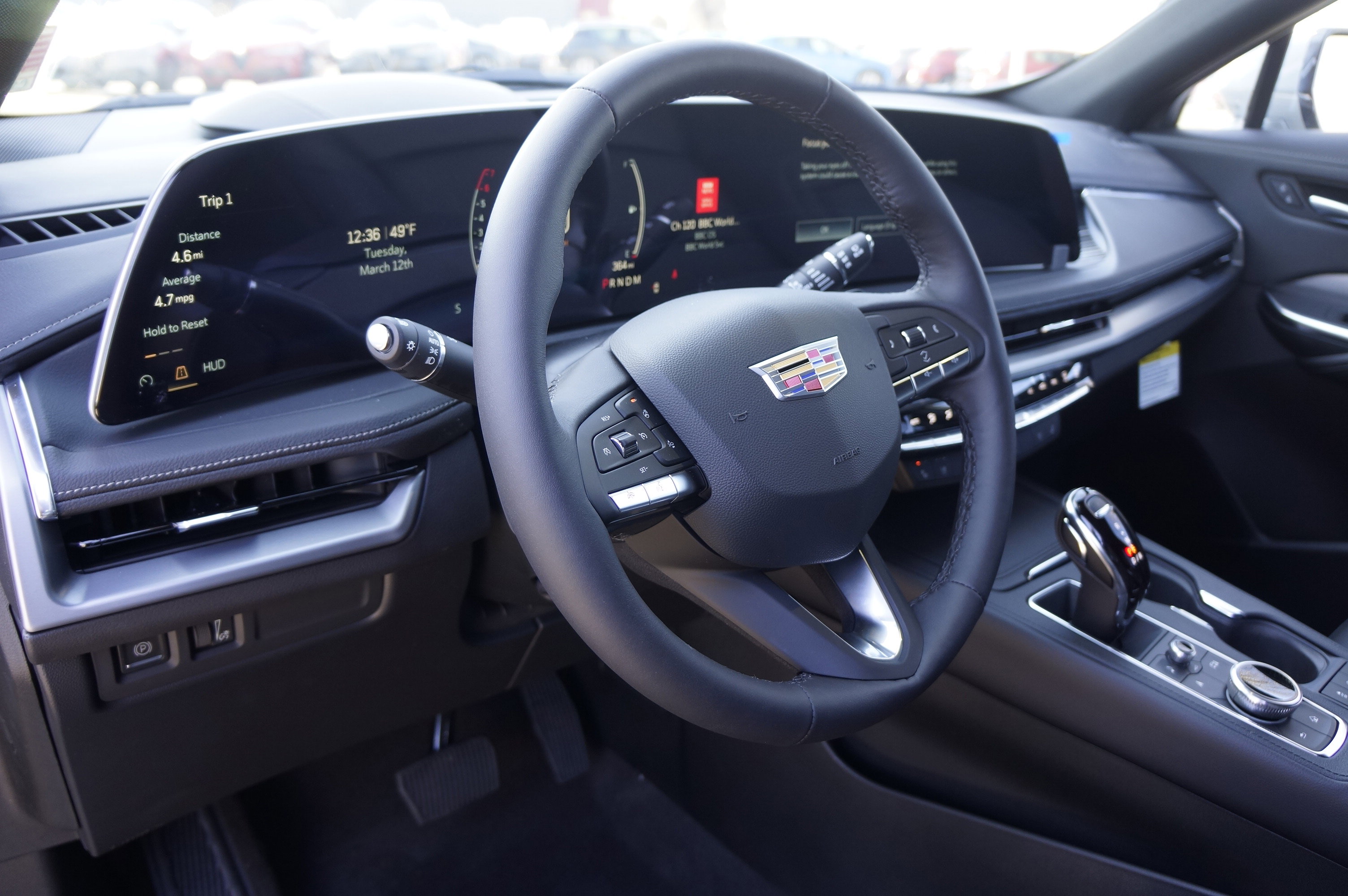 Used 2025 Cadillac XT4 Premium Luxury image 22