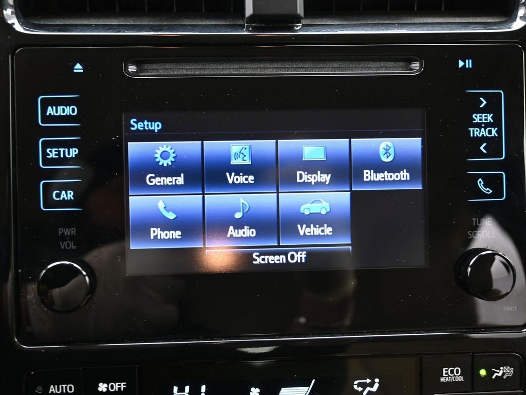 Used 2019 Toyota Prius LE image 23