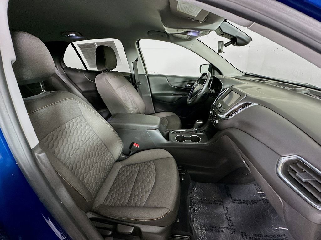 Used 2020 Chevrolet Equinox LT image 36