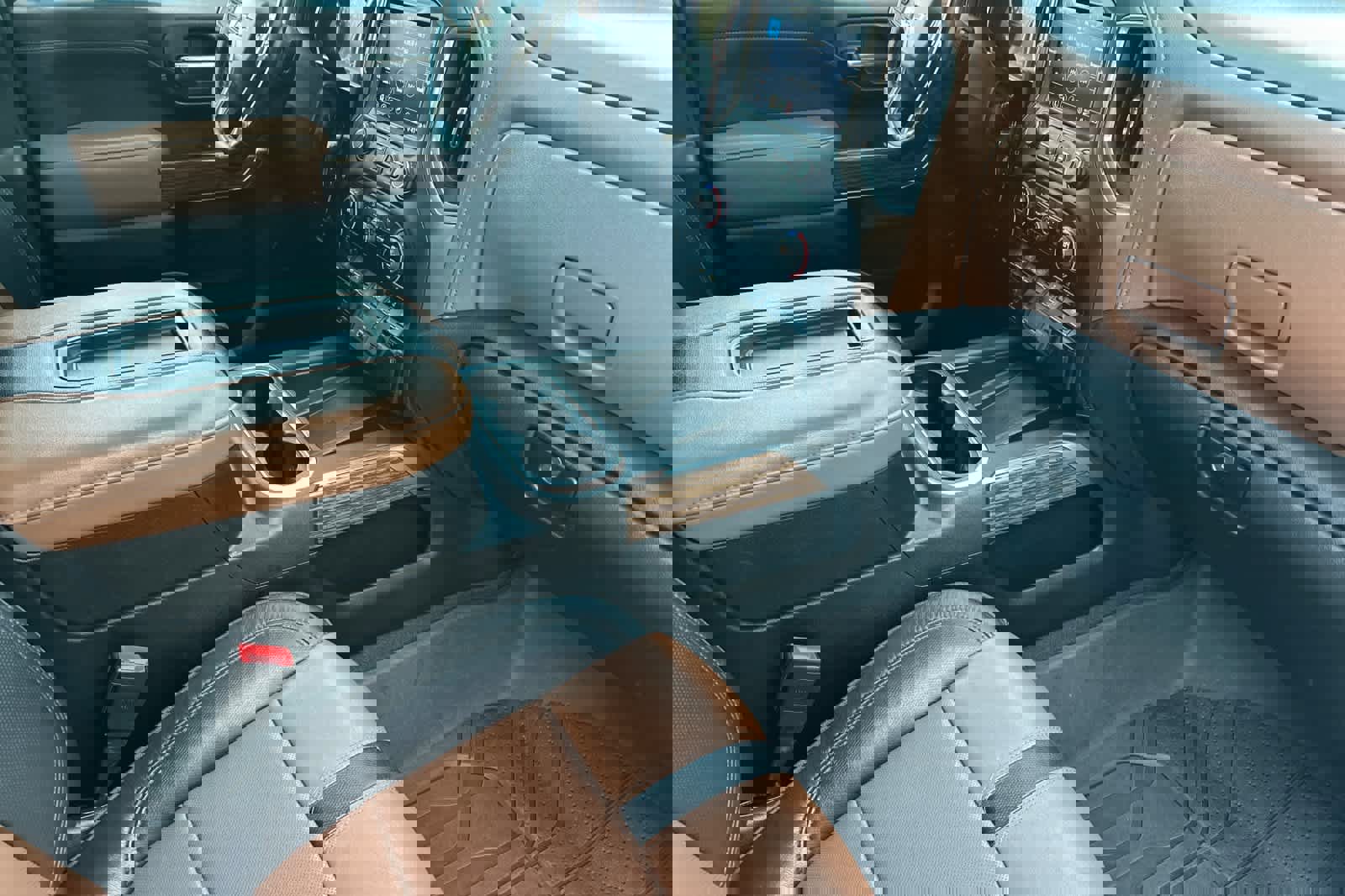 Used 2020 Chevrolet Silverado 2500 High Country image 16