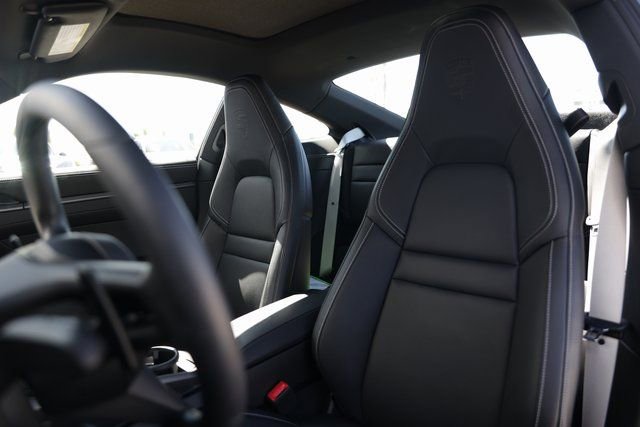 Certified 2025 Porsche 911 Carrera image 5