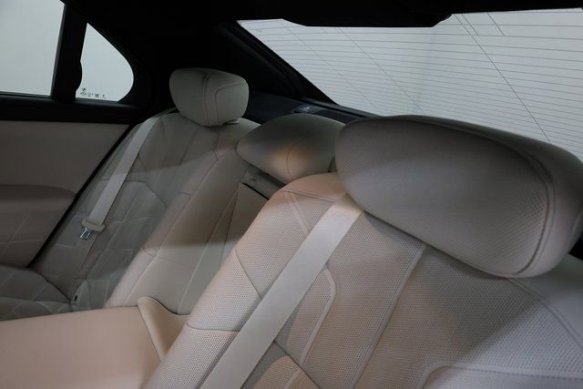 Used 2024 BMW 760i xDrive w/ Executive Package image 80