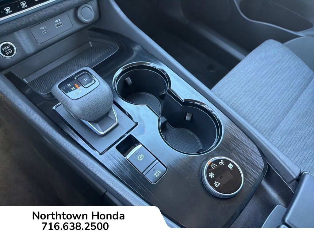 Used 2023 Nissan Rogue SV image 19