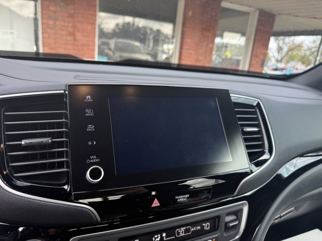 Used 2022 Honda Ridgeline Black Edition image 8