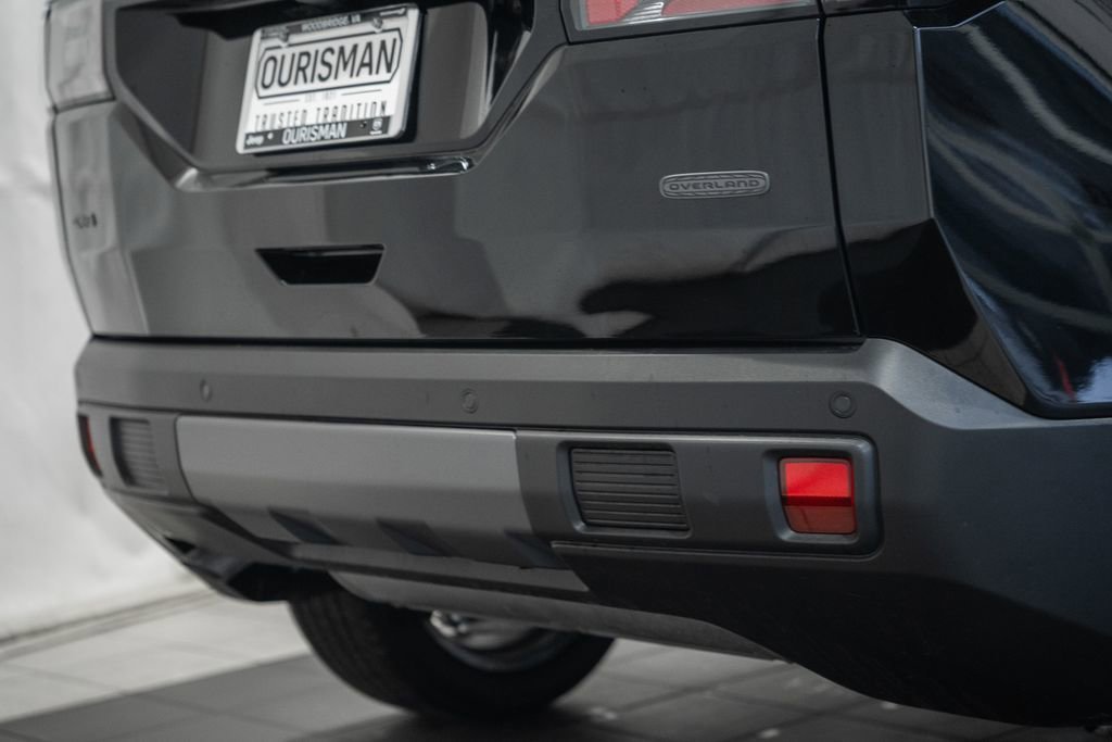 New 2026 Jeep Cherokee Overland w/ Advanced Pro Tech Group image 9