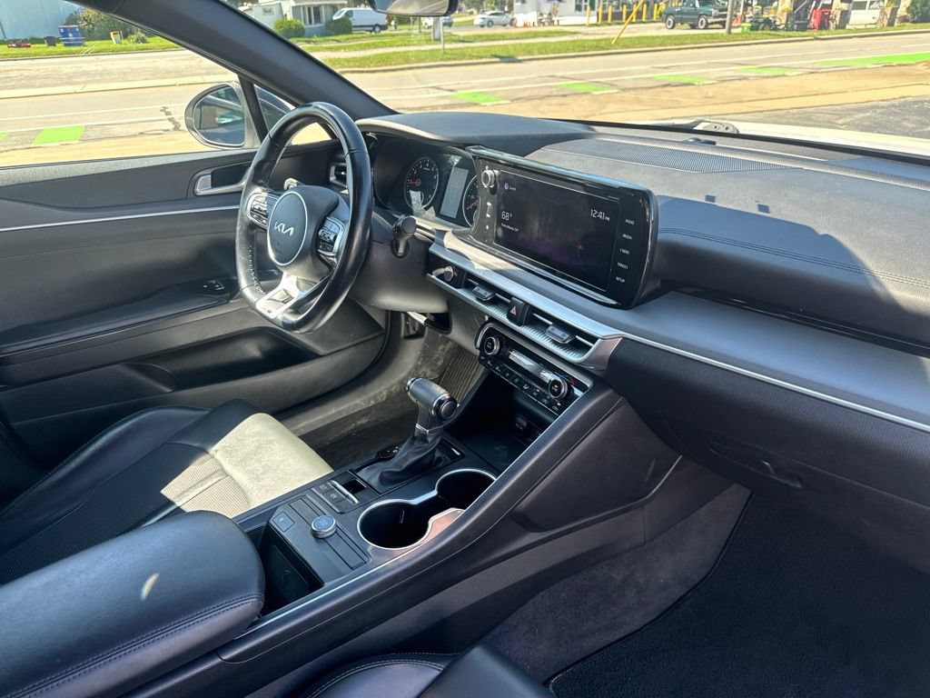 Used 2022 Kia K5 GT-Line FWD image 37