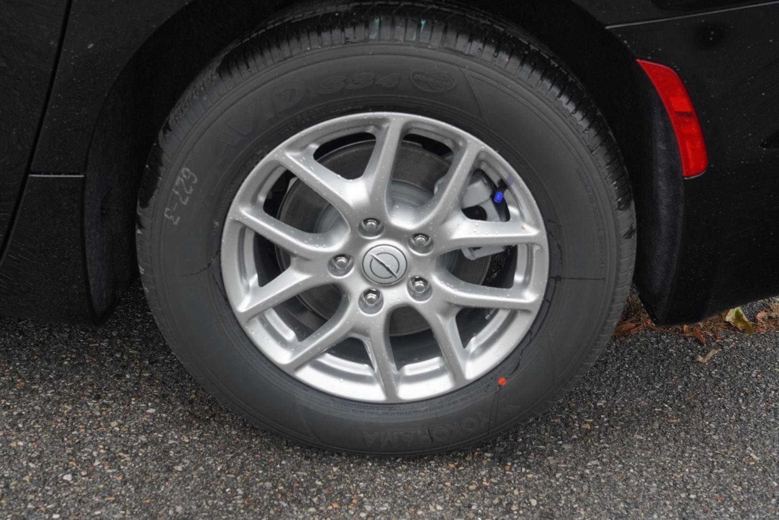 New 2026 Chrysler Pacifica Select image 11