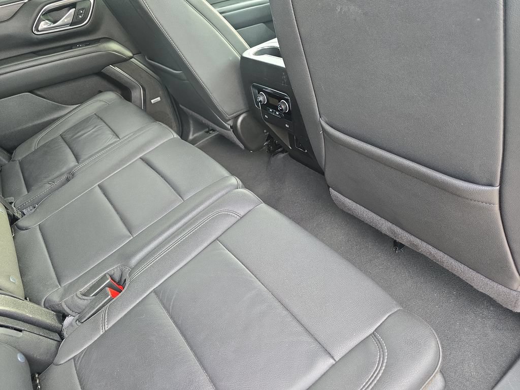 Used 2024 Chevrolet Tahoe LT RWD image 11