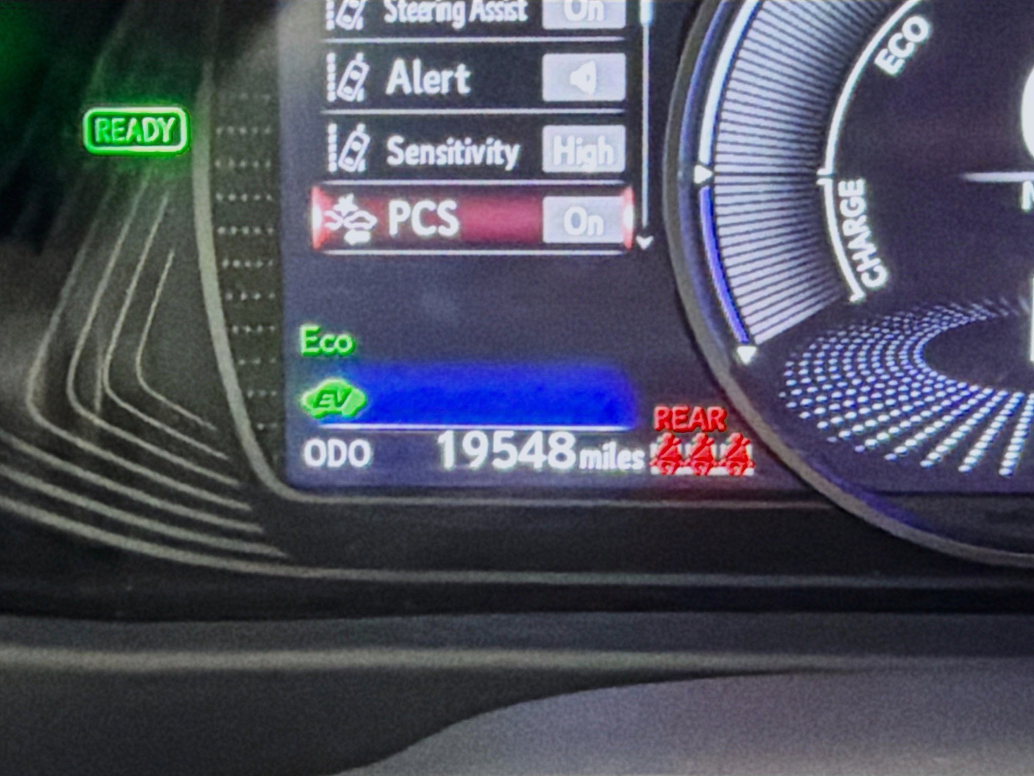 Used 2022 Lexus UX 250h w/ Accessory Package (Z2) image 8