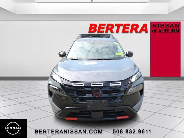 Used 2025 Nissan Rogue SV w/ Rock Creek Premium Package AWD/4WD image 3