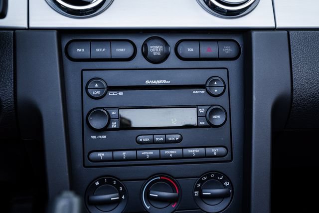Used 2006 Ford Mustang GT Premium RWD image 16