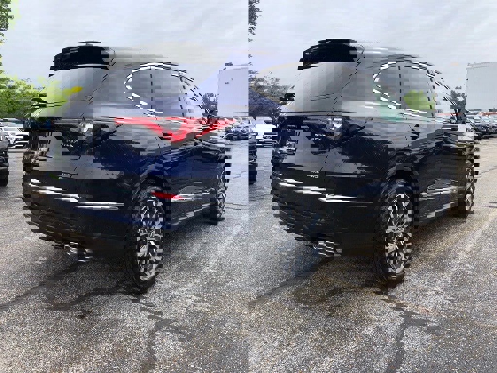 Used 2023 Acura MDX SH-AWD w/ Technology Package image 6
