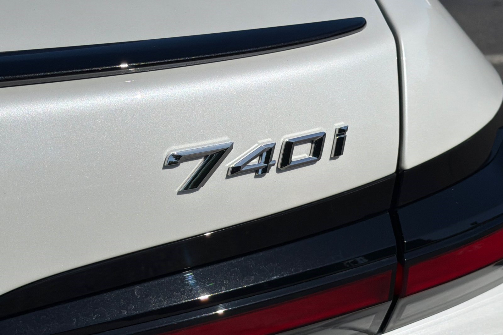 Used 2026 BMW 740i RWD image 38