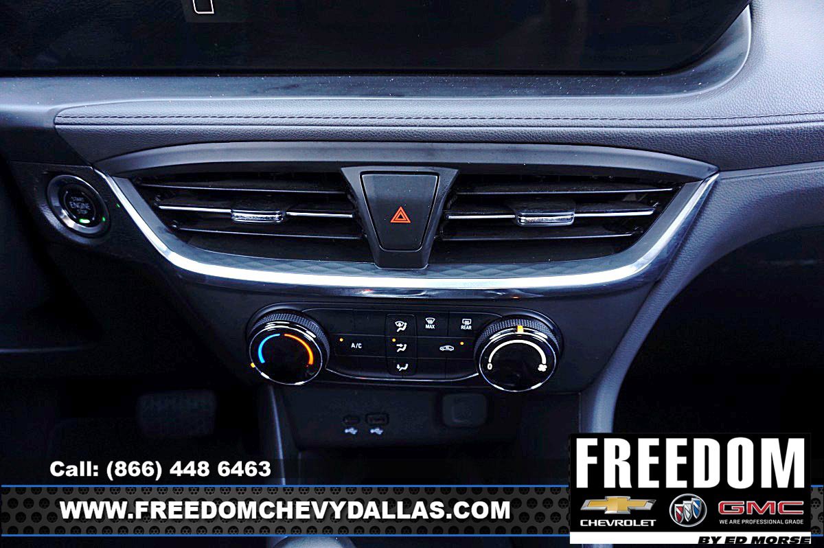 Certified 2025 Buick Encore GX Preferred FWD image 18