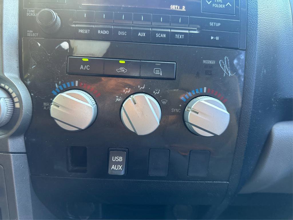 Used 2013 Toyota Tundra Base image 19