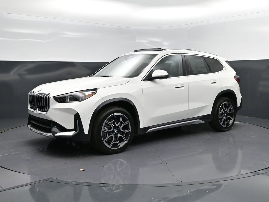 New 2026 BMW X1 xDrive28i w/ Technology Package image 3