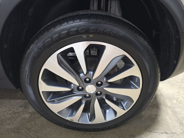 Used 2022 Buick Encore Preferred w/ Safety Package AWD/4WD image 33