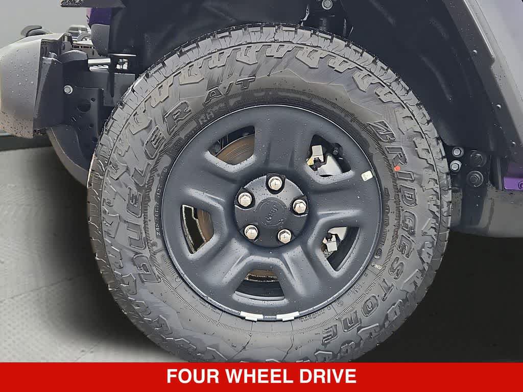 New 2026 Jeep Gladiator Sport AWD/4WD image 14