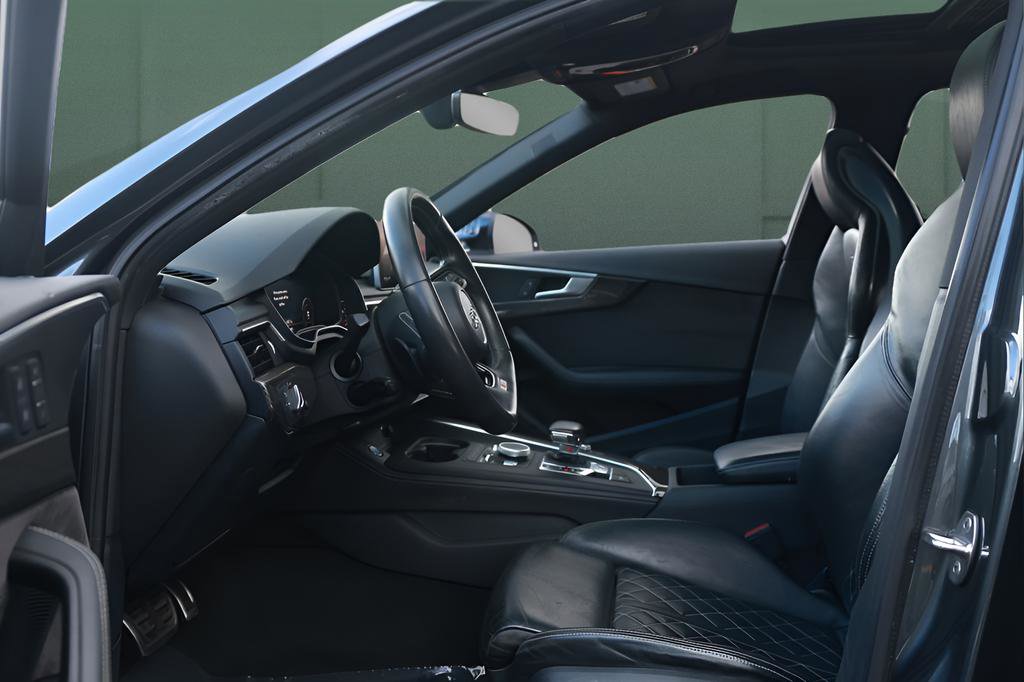 Used 2018 Audi S4 Premium Plus w/ Navigation Package image 10