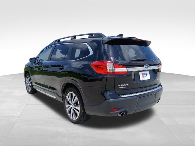 Used 2022 Subaru Ascent Limited w/ Technology Package AWD/4WD image 3