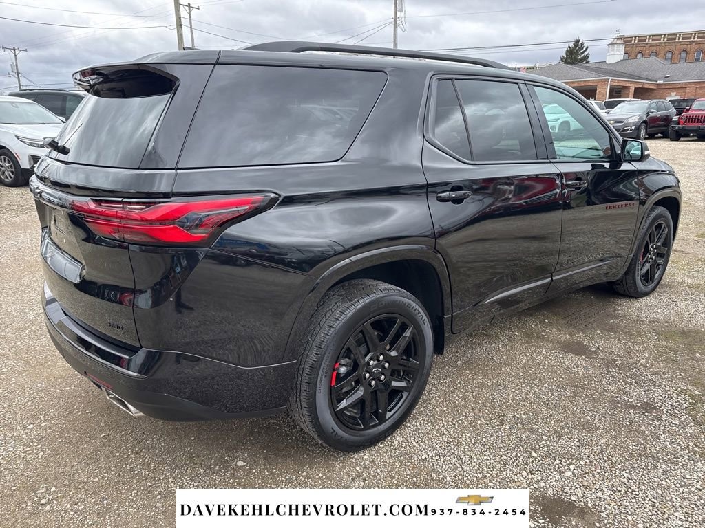 Used 2023 Chevrolet Traverse Premier w/ Redline Edition image 5
