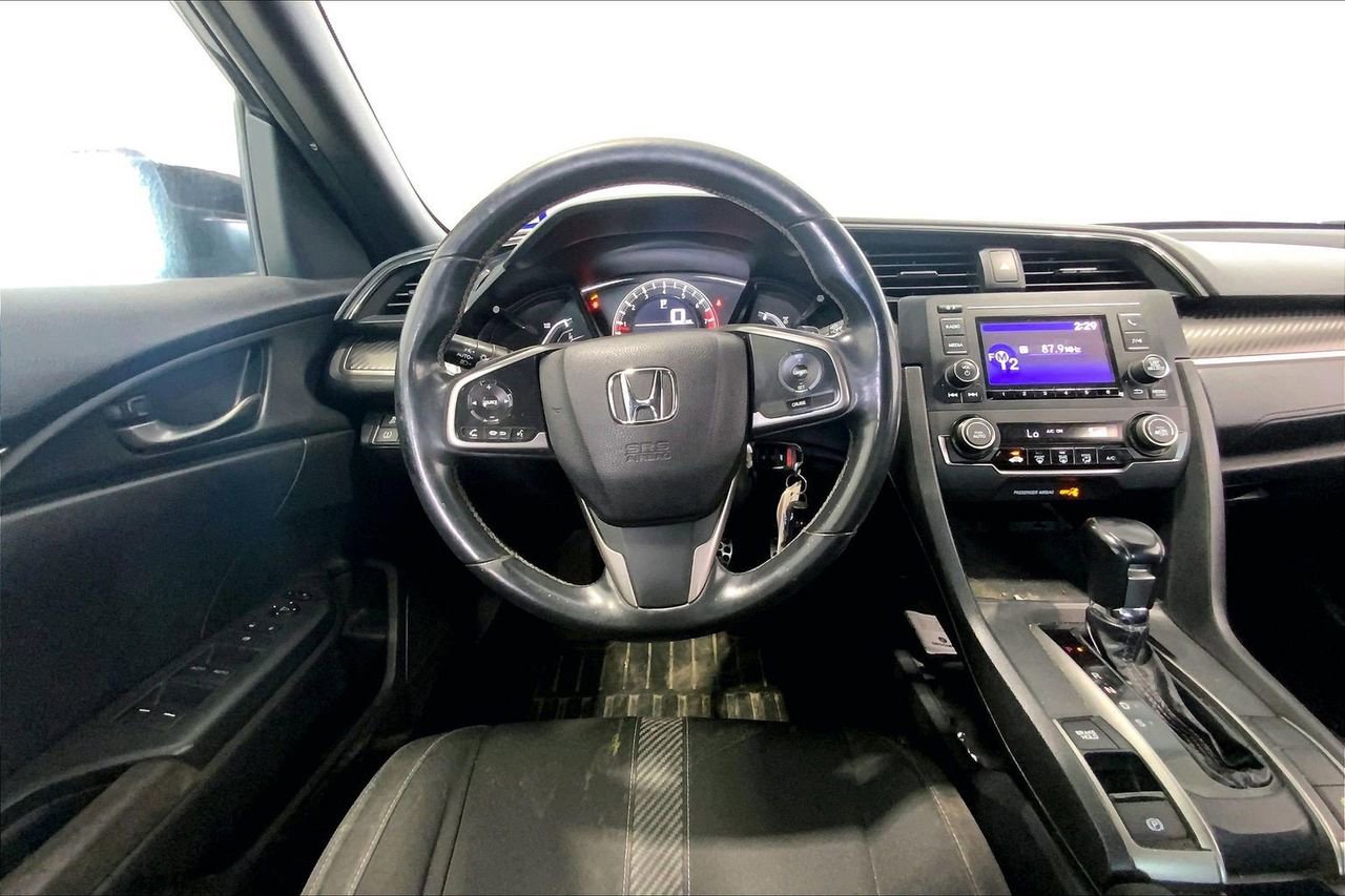 Used 2018 Honda Civic Sport image 14
