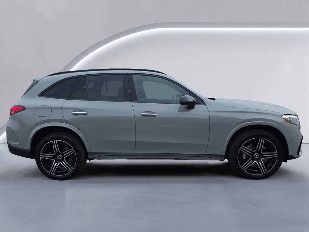 New 2026 Mercedes-Benz GLC 300 4MATIC image 3