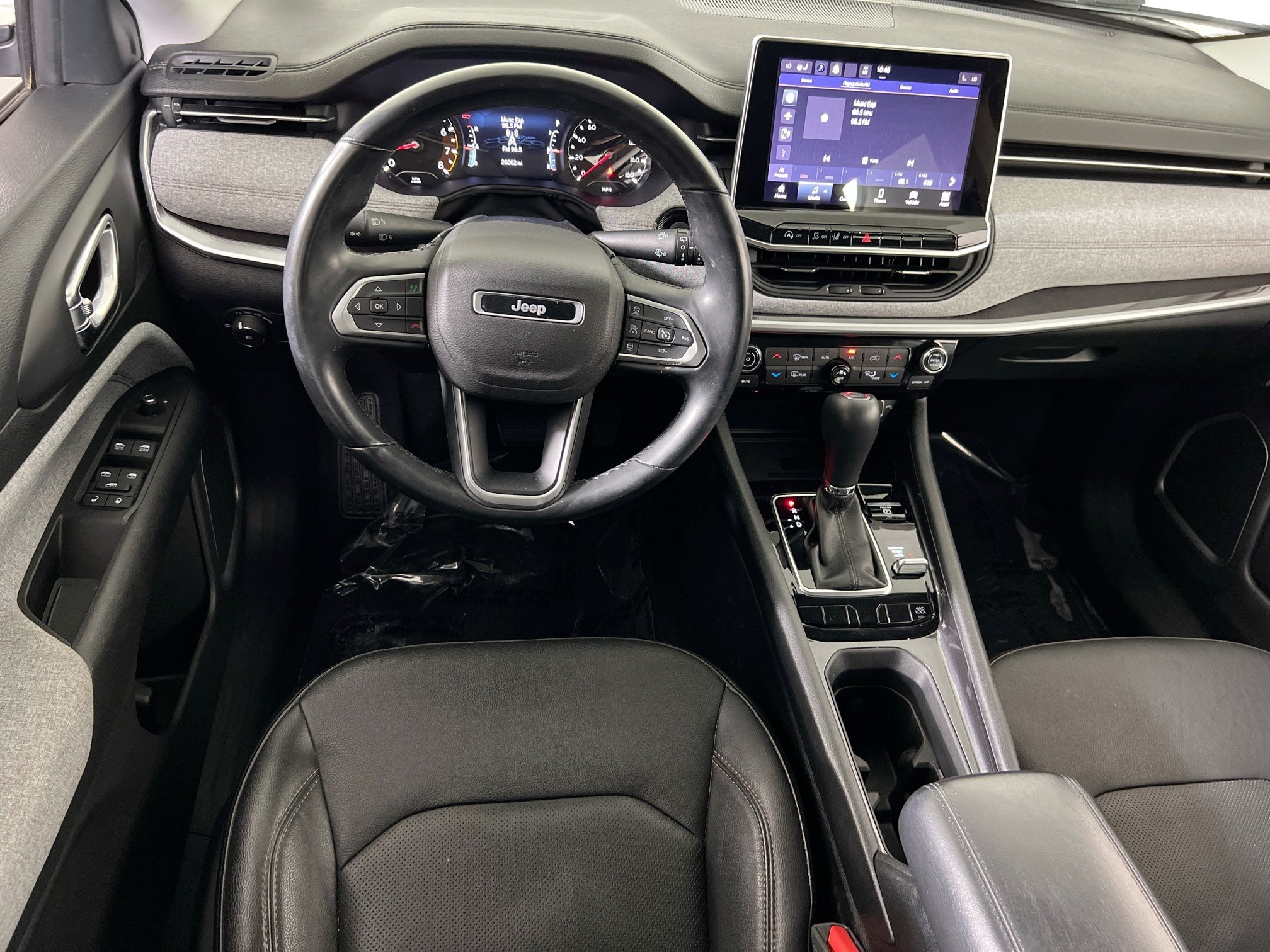 Used 2022 Jeep Compass Latitude AWD/4WD image 21