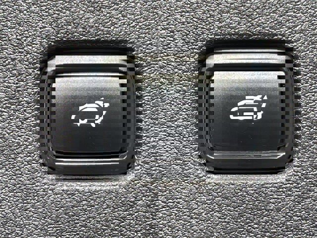 Used 2023 Kia Sportage SX image 30