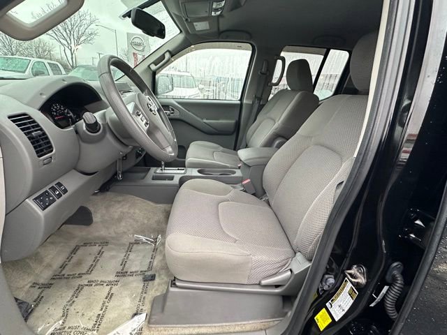 Used 2014 Nissan Frontier SV w/ SV Value Truck Package image 20