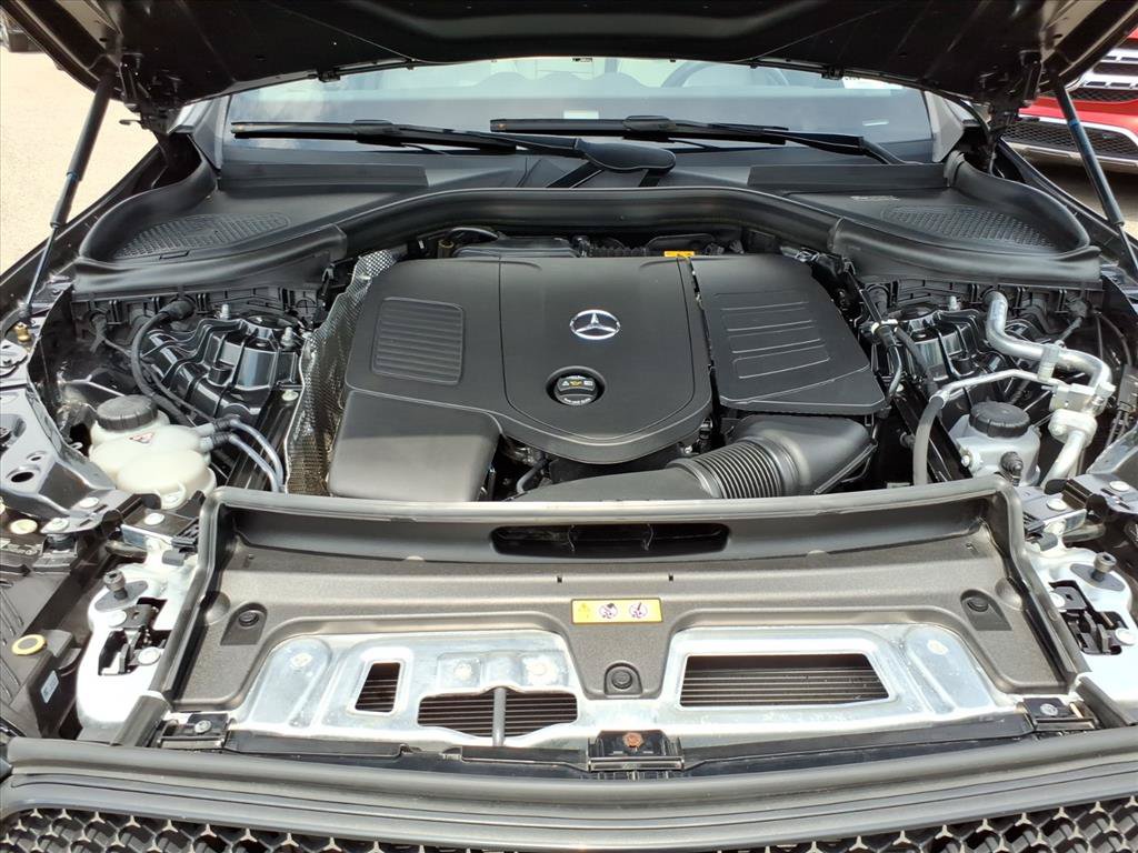 Certified 2024 Mercedes-Benz GLC 300 4MATIC image 10