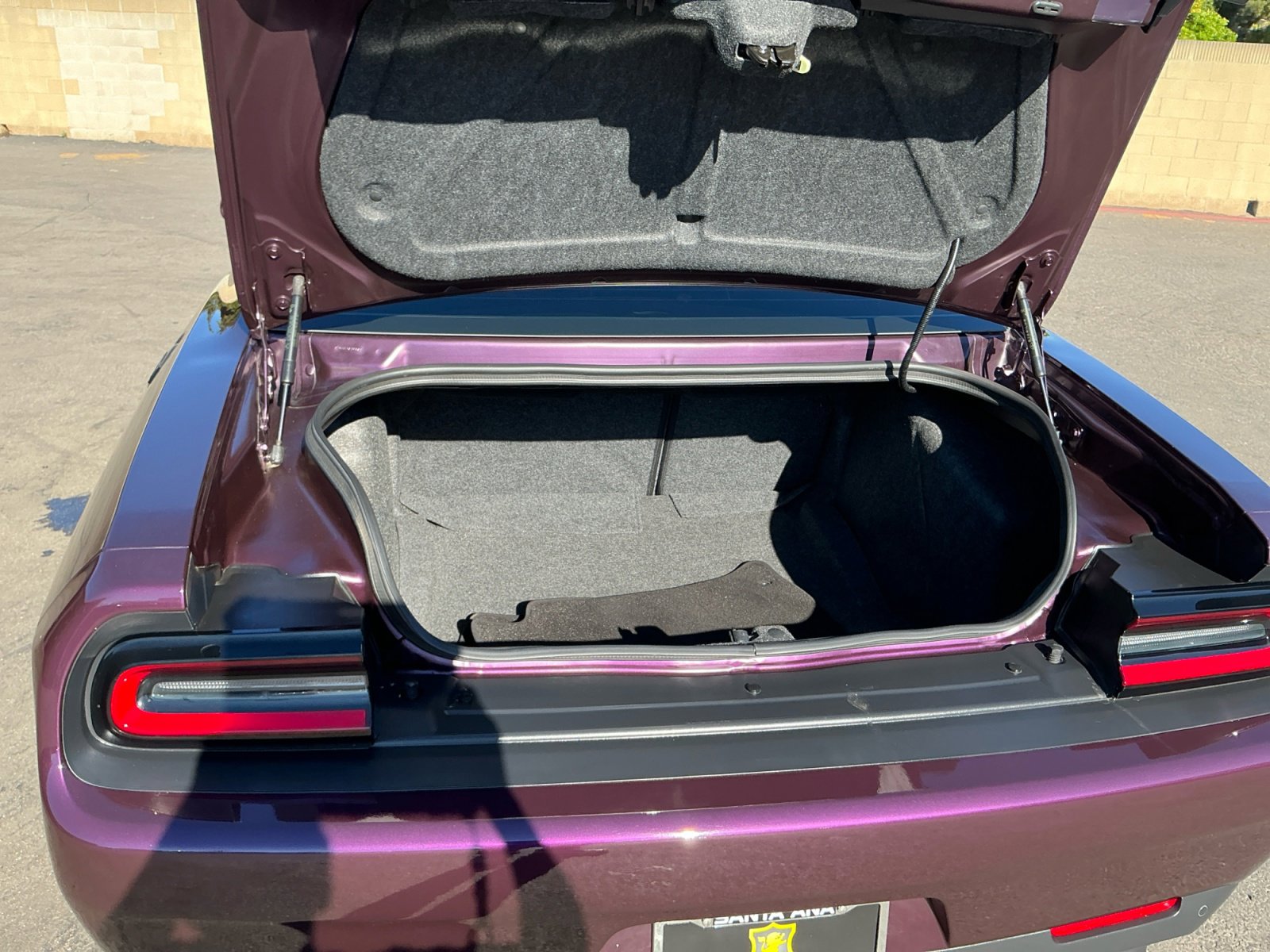 Used 2022 Dodge Challenger GT w/ Plus Package image 25