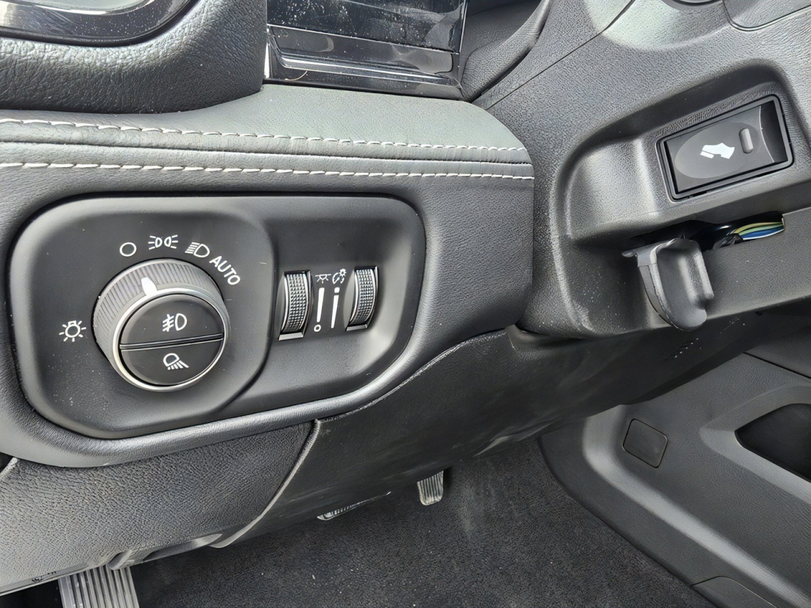 New 2026 RAM 2500 Limited image 38