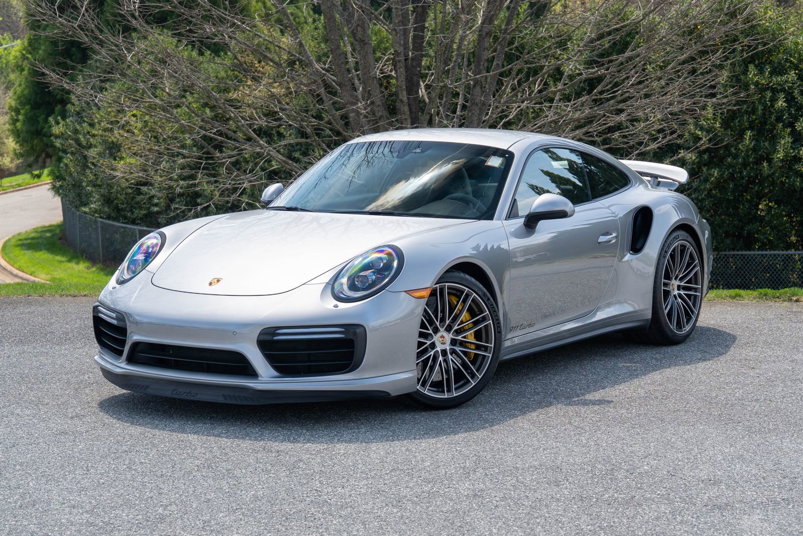 Certified 2018 Porsche 911 Turbo image 1