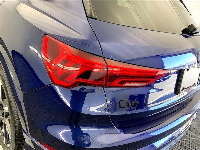 Certified 2025 Audi Q3 2.0T Premium Plus w/ Premium Plus Package image 29
